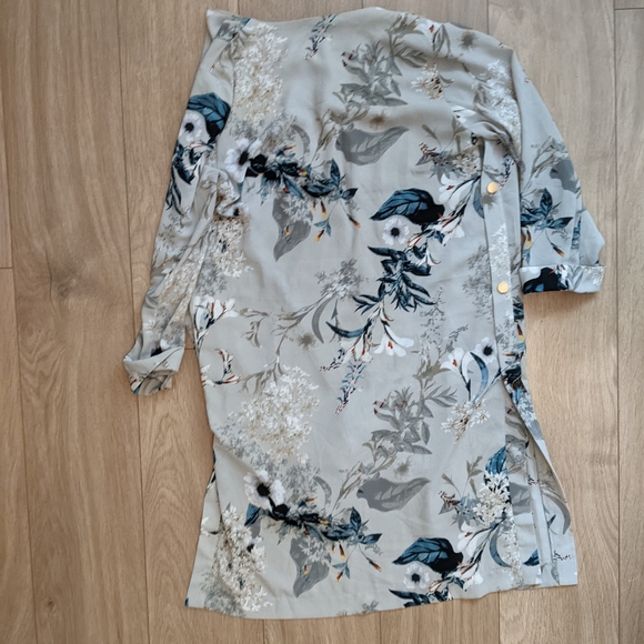 Drapey over-jacket - Picture 2 of 4